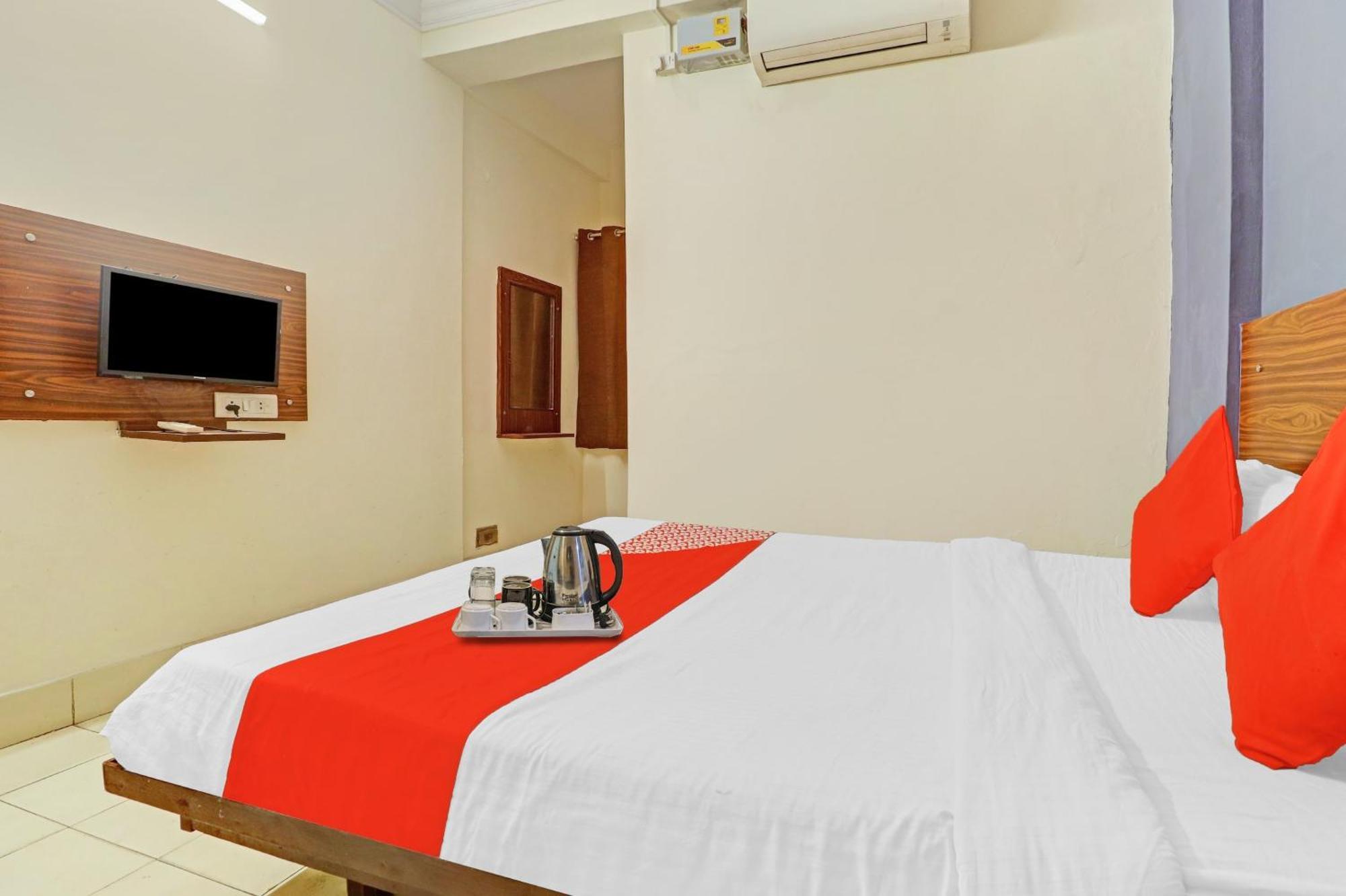 Collection O Paradise Circle Hyderabad Exterior foto